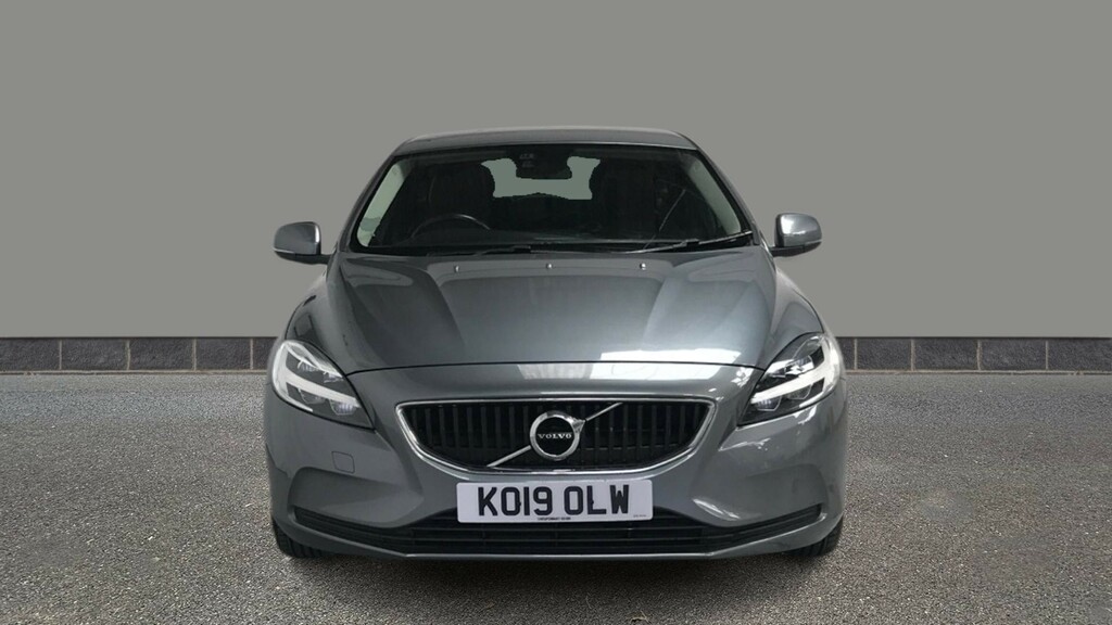 Volvo V40 T2 122 Momentum Grey #2