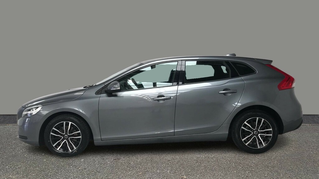 Volvo V40 T2 122 Momentum Grey #3
