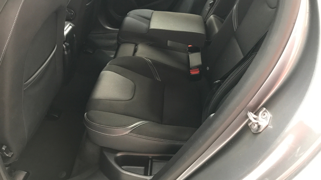 Volvo V40 D3 R-design Pro Xenium - Winter - Intel Blue #20