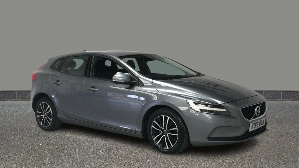Volvo V40 T2 122 Momentum Grey