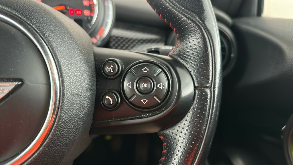 Mini Hatch   #30