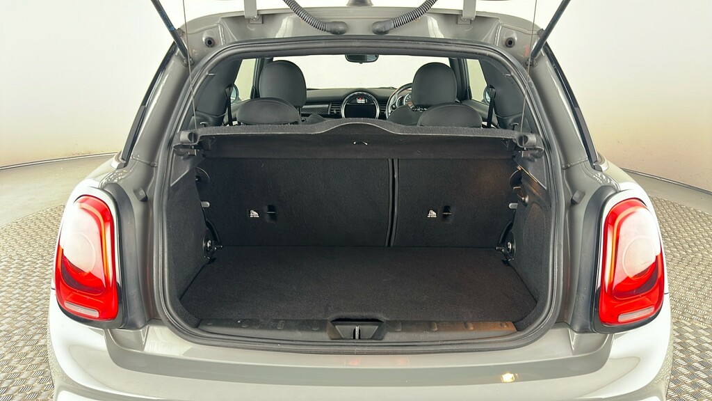 Mini Hatch   #22