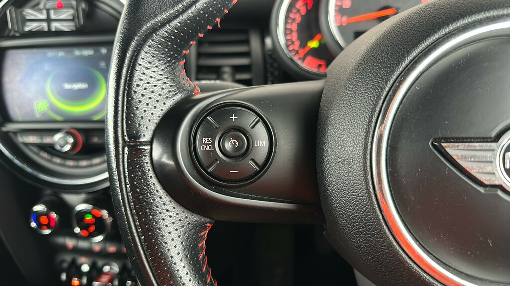 Mini Hatch   #29