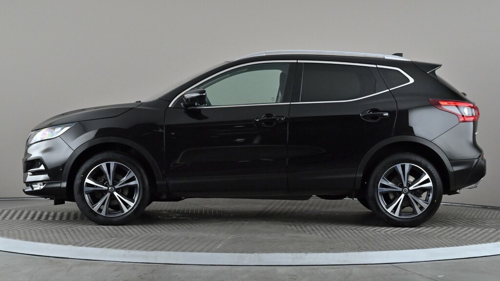 Nissan Qashqai 1.3 Dig-t N-connecta Black #3