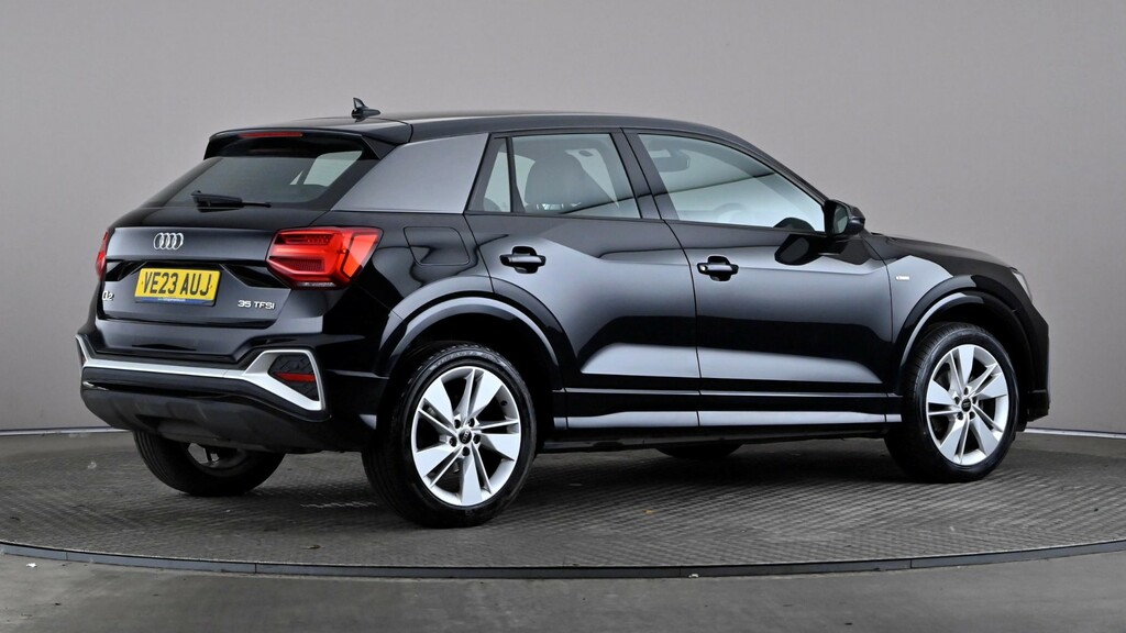 Audi Q2 35 Tfsi S Line Black #6