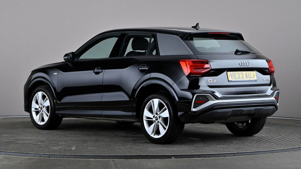 Audi Q2 35 Tfsi S Line Black #4