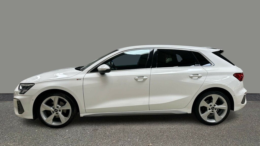 Audi A3 35 Tdi S Line S Tronic Comfortsound WR22NYB White #3