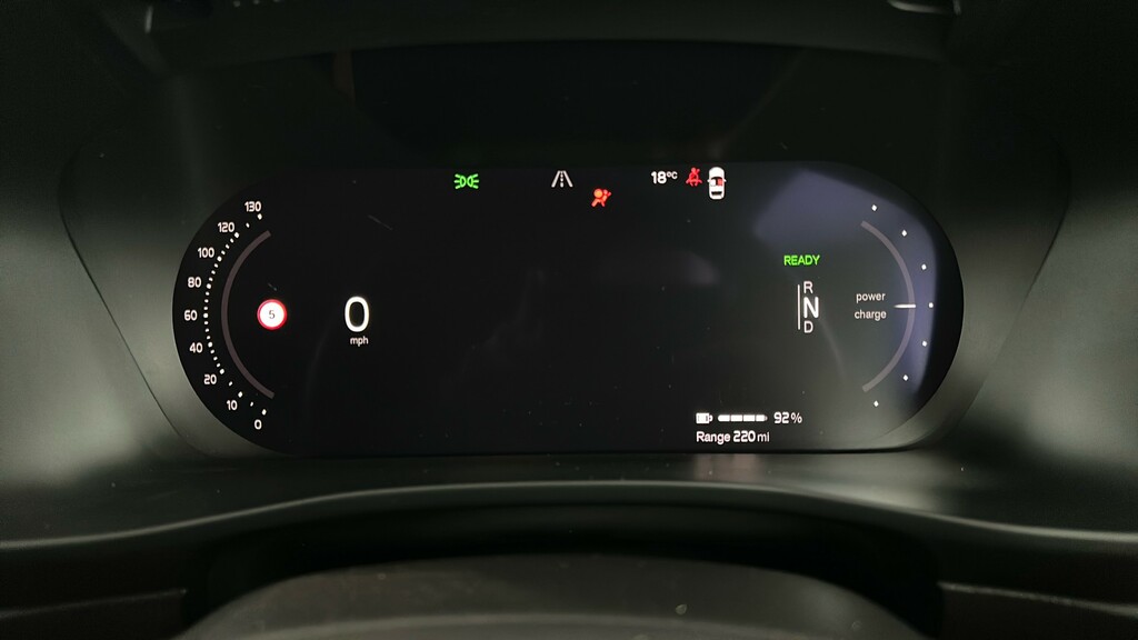 Volvo C40 Core Black #15