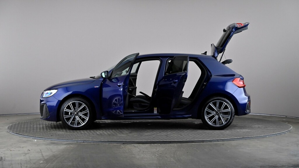 Audi A1 Black Edition Black #9