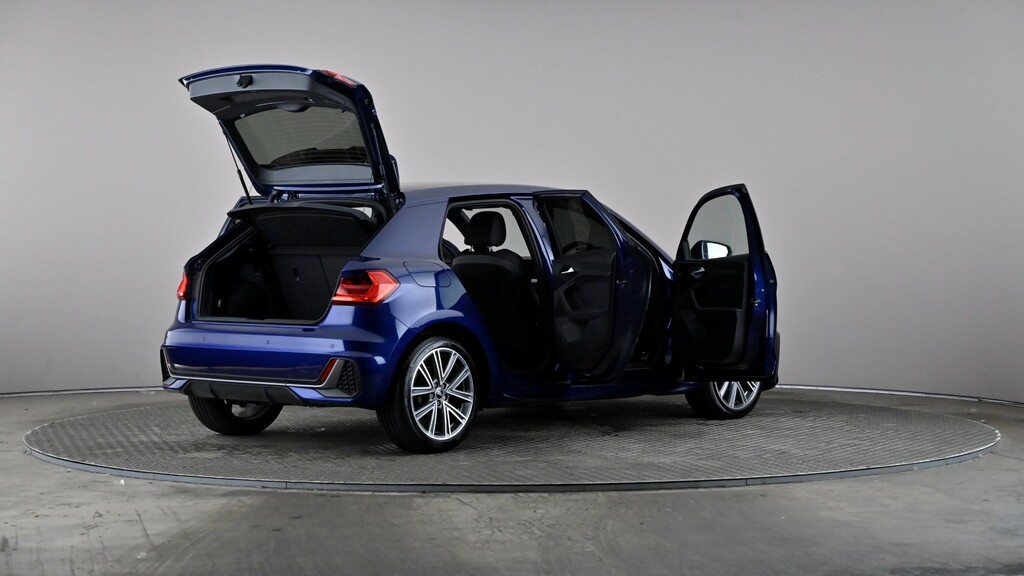 Audi A1 Black Edition Black #12