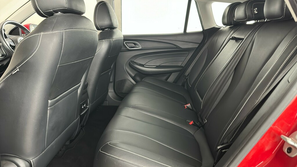 MG MG5 Mg 5 Excite Ev White #18