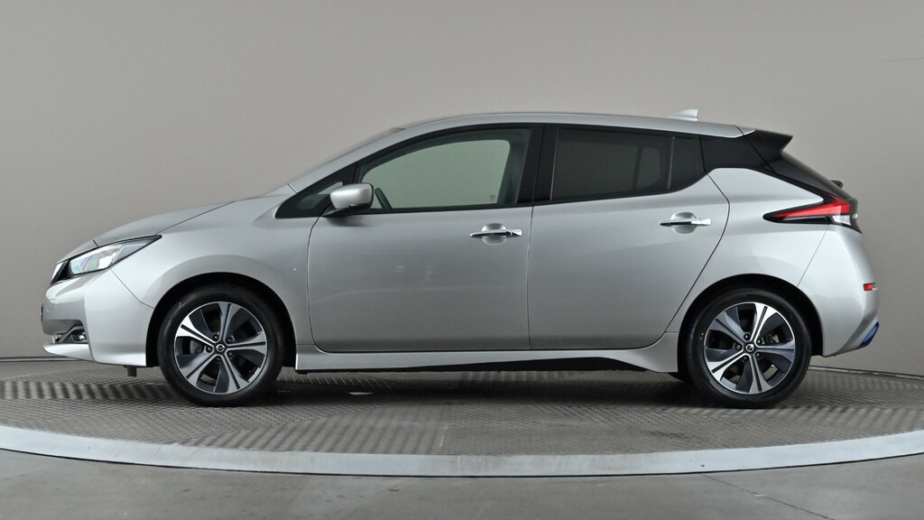 Nissan Leaf 110Kw Tekna 40Kwh Silver #3