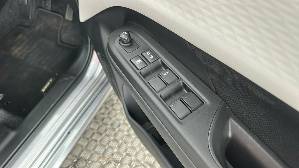 Suzuki Swift Motion #30