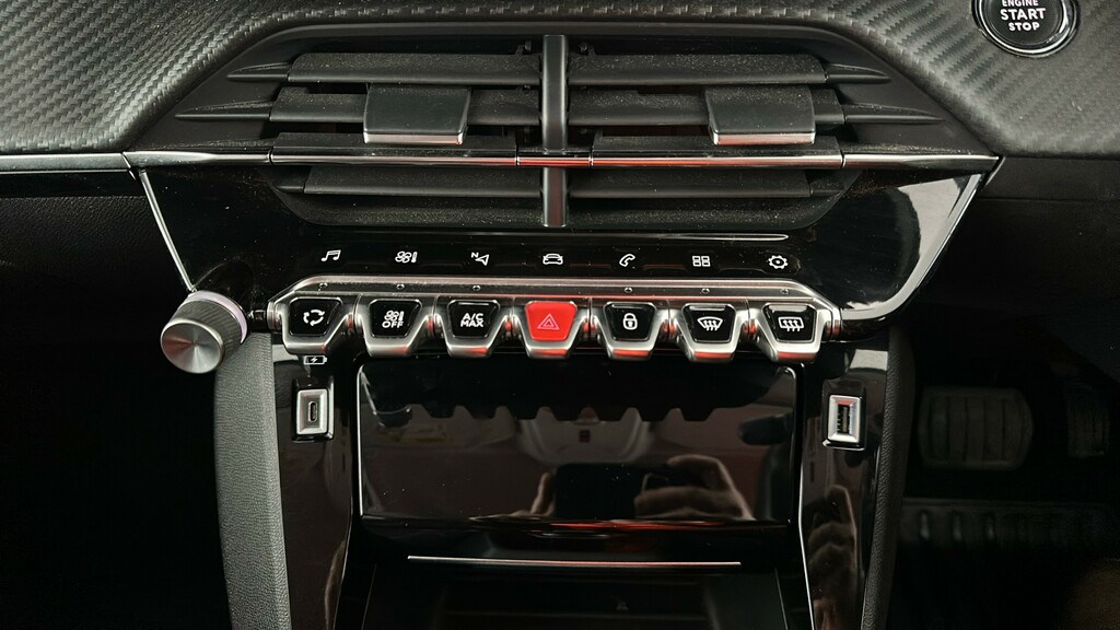 Peugeot 2008 Active Premium Grey #26