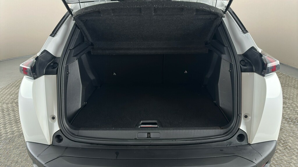 Peugeot 2008 Active Premium Grey #21