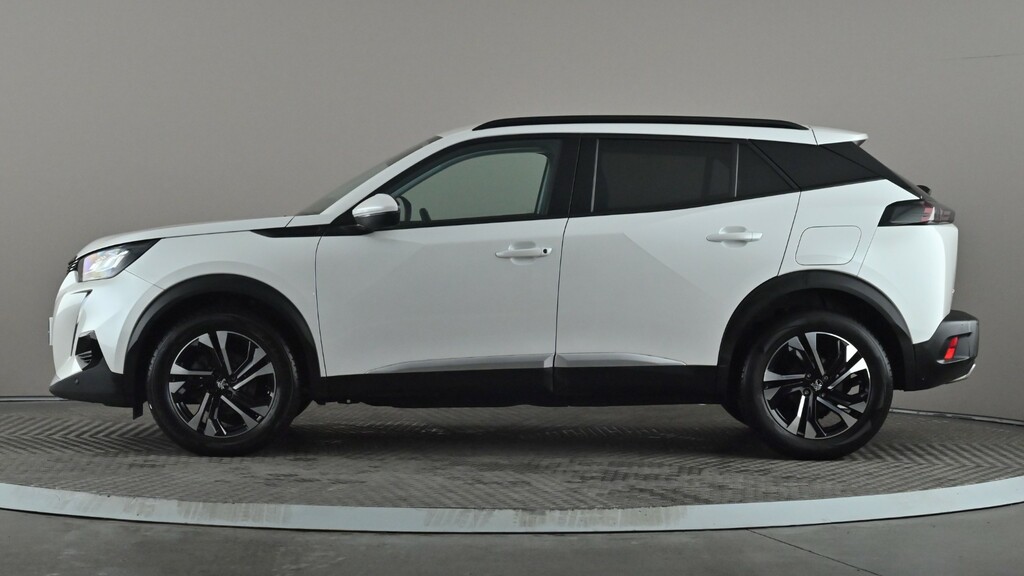 Peugeot 2008 1.2 Puretech 130 Allure Premium Eat8 White #3