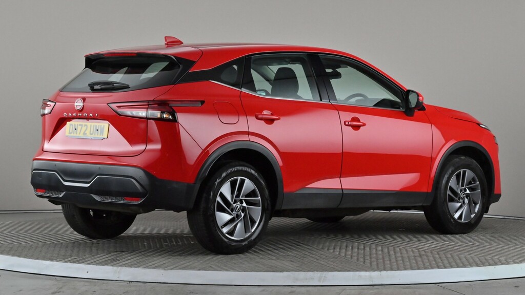 Nissan Qashqai 1.3 Dig-t Mh 158 Acenta Premium DN72UNW Red #6