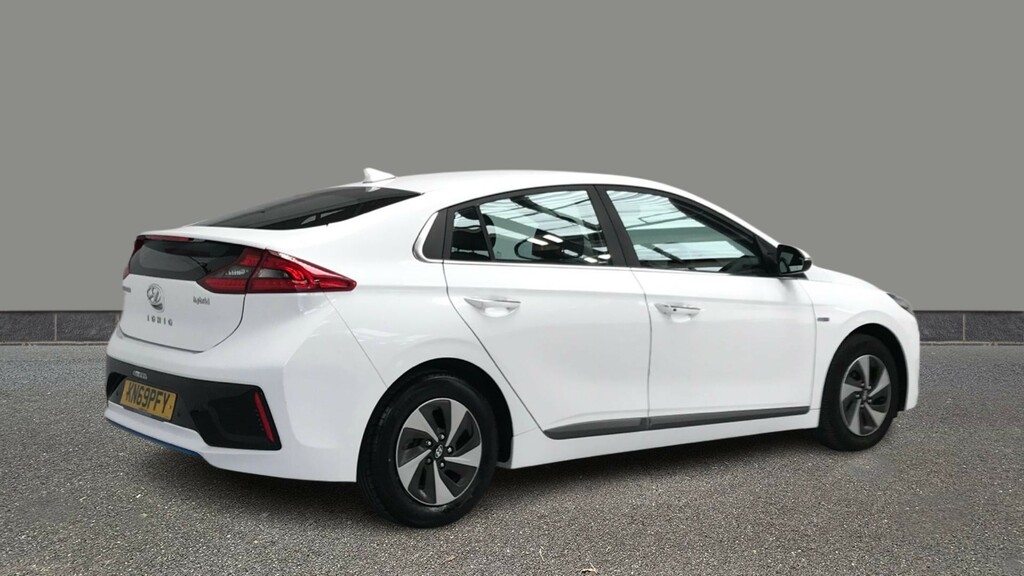 Hyundai Ioniq 1.6 Gdi Hybrid Premium Se Dct White #6