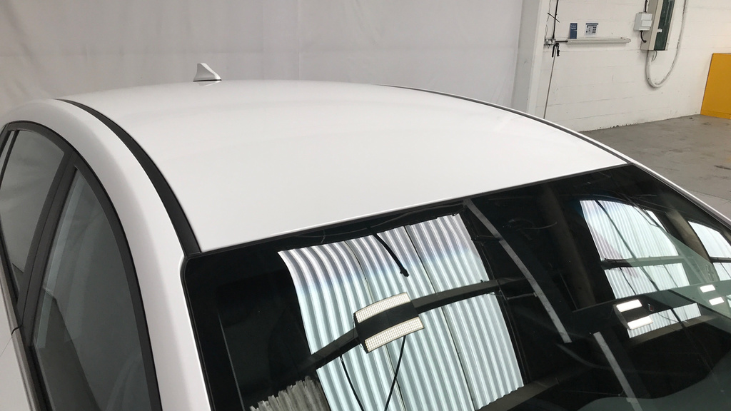 Hyundai Ioniq 1.6 Gdi Hybrid Premium Se Dct White #3