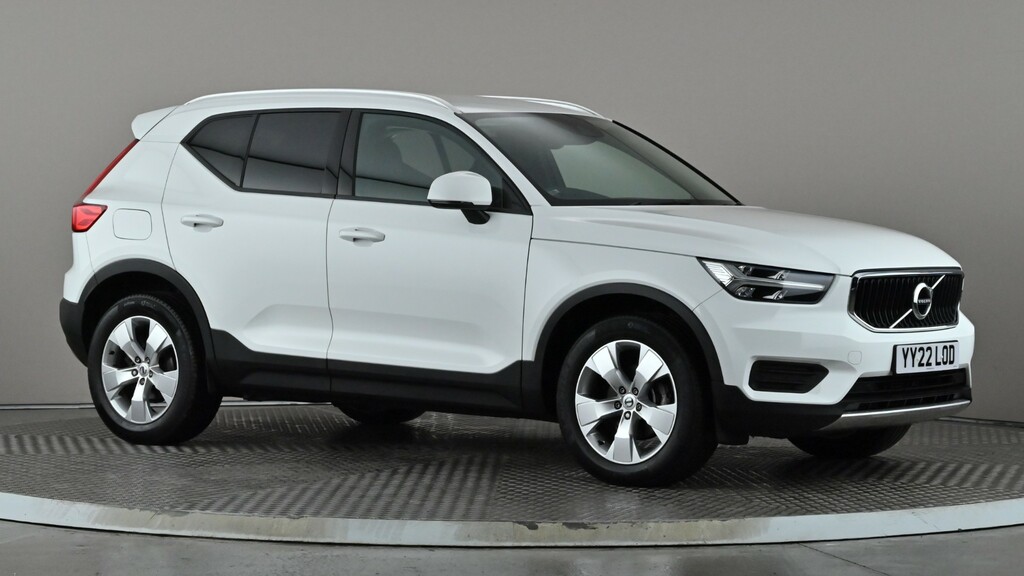 Volvo XC40 1.5 T3 163 Momentum Geartronic White