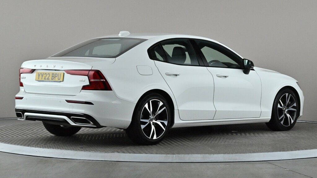 Volvo S60 2.0 B5p R Design White #6