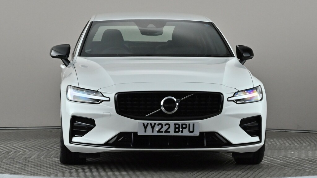 Volvo S60 2.0 B5p R Design White #2