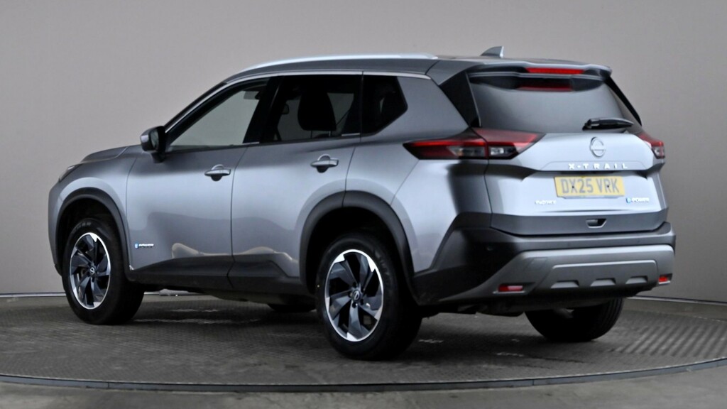 Nissan X-Trail 1.5 E-power E-4orce 213 N-connecta 7Seat Grey #4