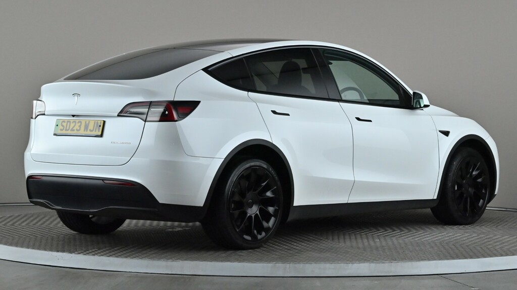 Tesla Model Y Long Range Awd White #6