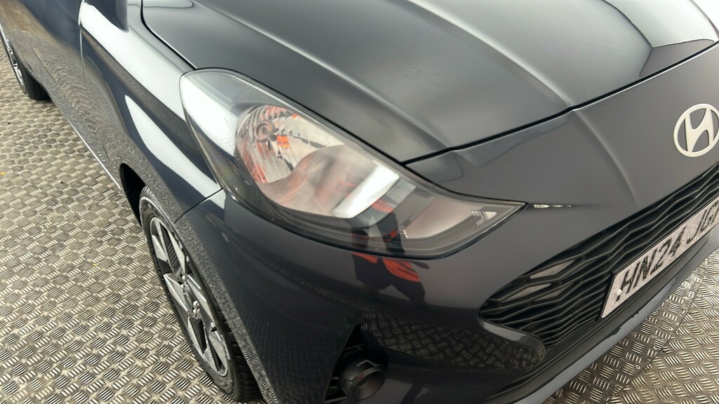 Hyundai I10 Advance White #20