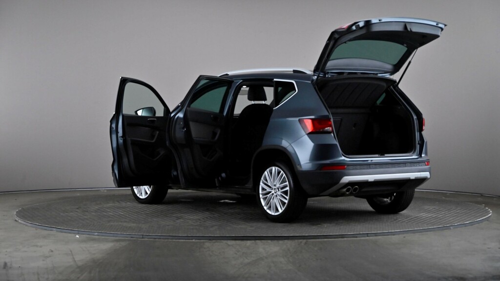 Seat Ateca Suv 1.5 Tsi Evo 150Ps Se Technology Ss White #10