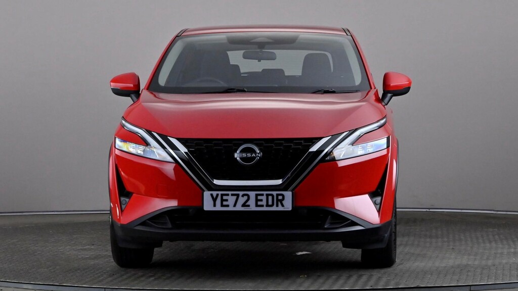 Nissan Qashqai 1.3 Dig-t Mh 158 Acenta Premium Xtronic YE72EDR Red #2