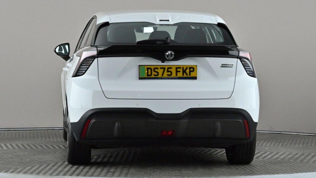 MG MG4 150Kw Se Nav Ev Long Range 64Kwh White #5