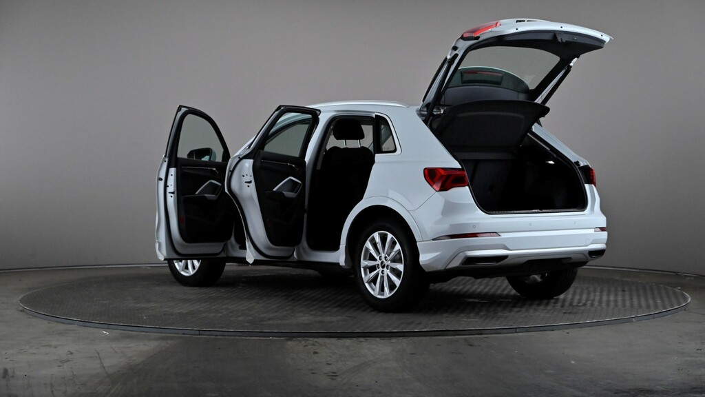 Audi Q3 Black Edition Blue #10