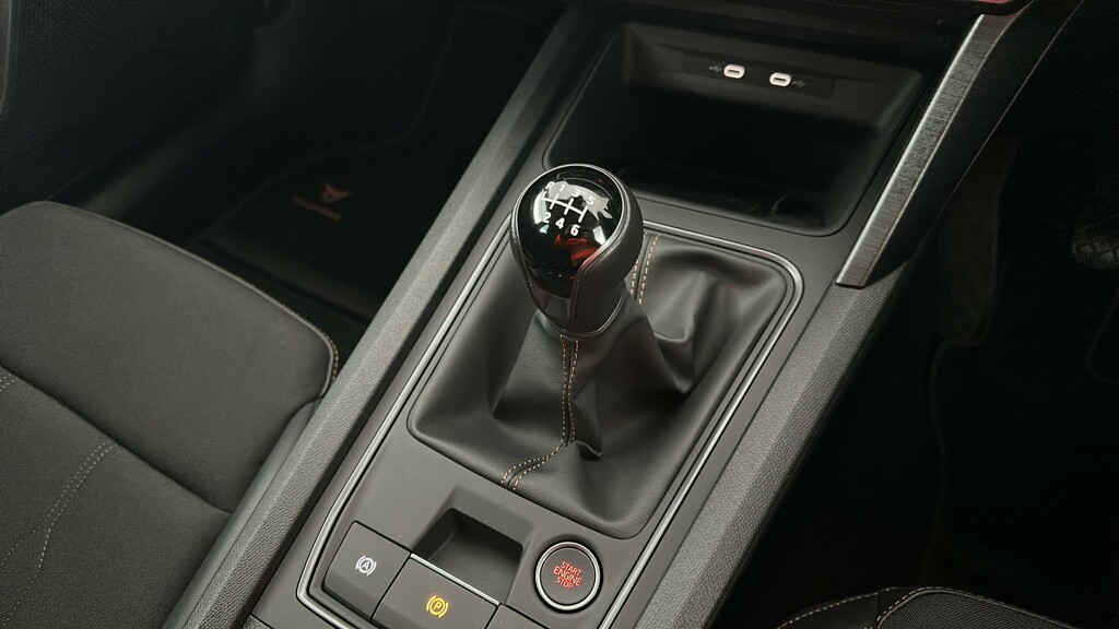 Cupra Leon Hatch V1 1.5 Etsi Evo Afv 150 7-Speed Aut Grey #30
