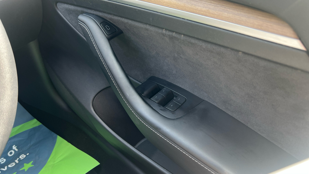 Tesla Model 3 Dual Motor Black #19