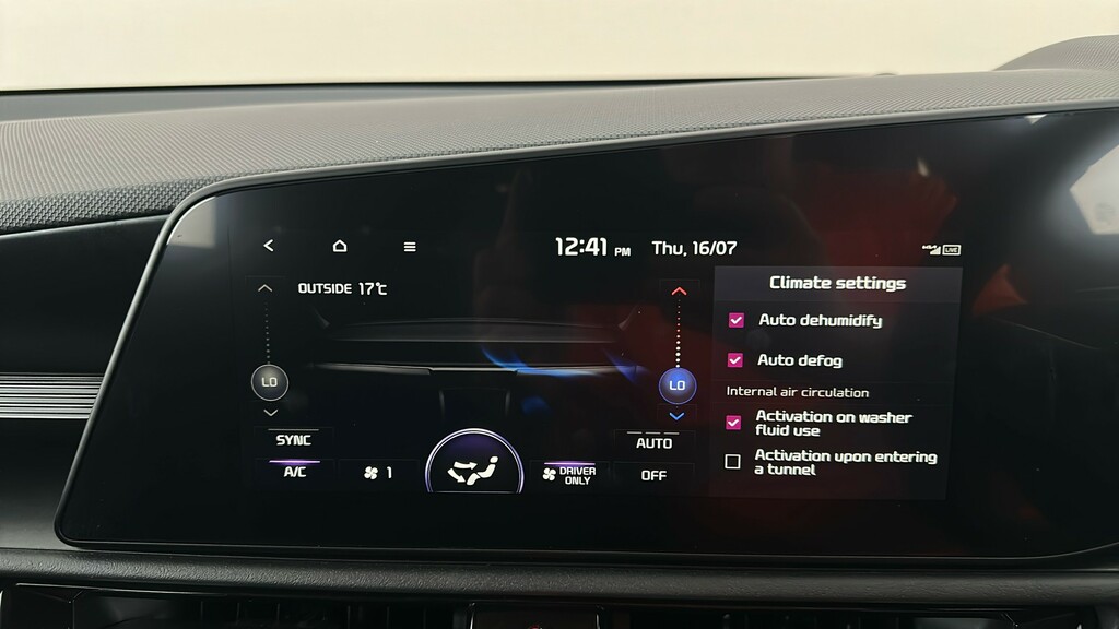 Kia Niro Kia Niro Evolve White #25