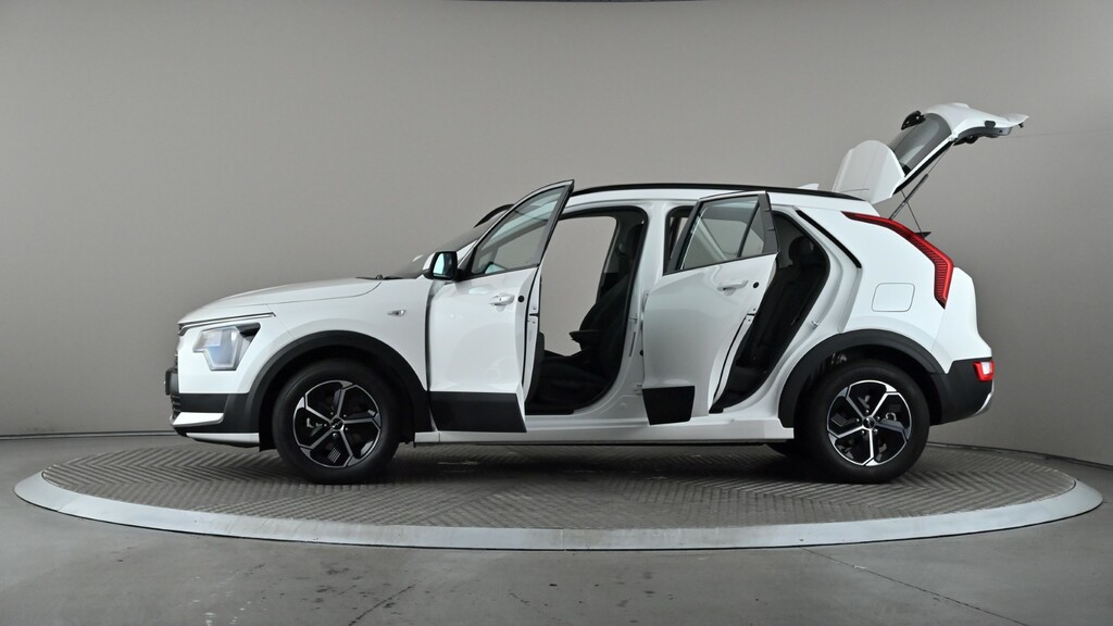 Kia Niro Kia Niro Evolve White #9