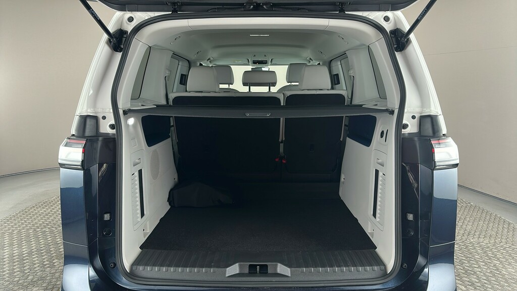 Volkswagen ID.Buzz Commerce Black #22