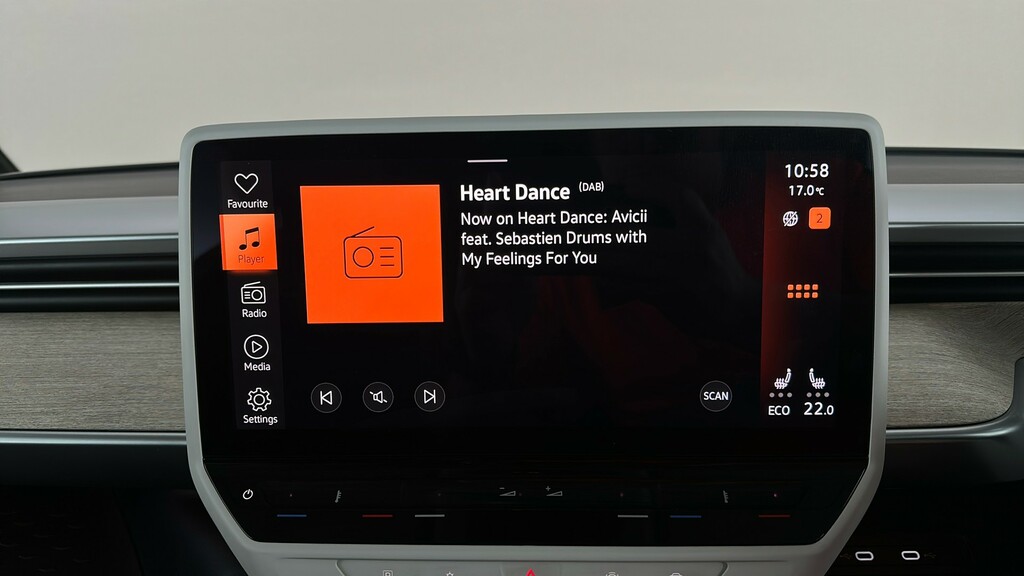 Volkswagen ID.Buzz Commerce Black #25