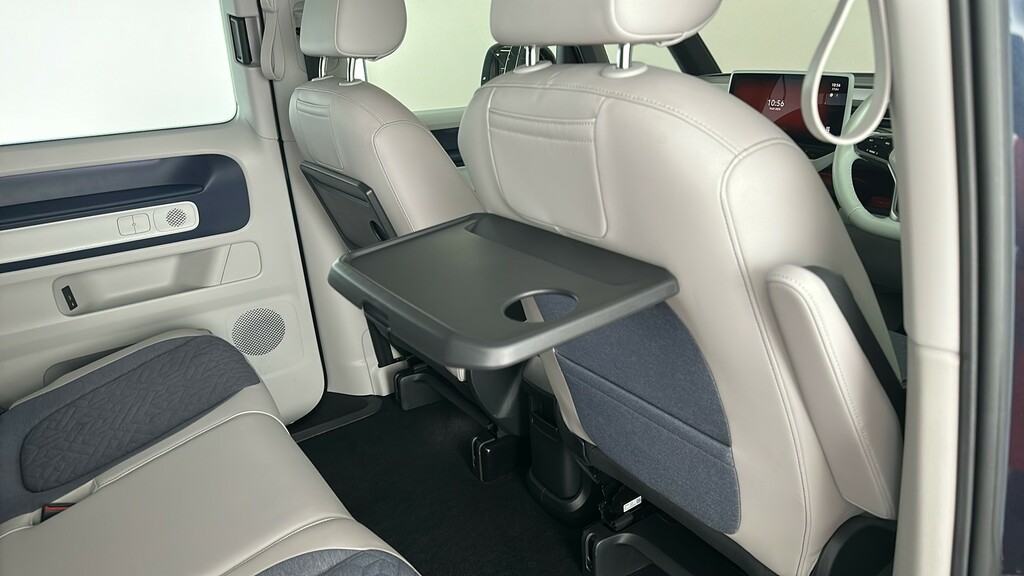Volkswagen ID.Buzz Commerce Black #35