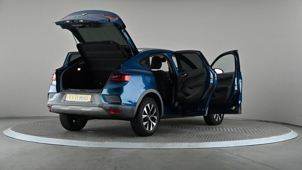 Renault Arkana 1.6 E-tech Hybrid 145 S White #12