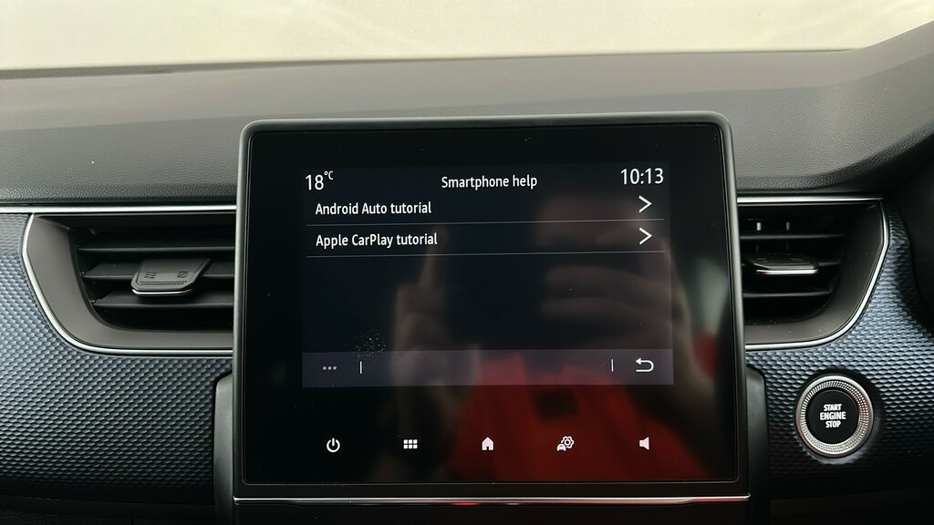 Renault Arkana 1.6 E-tech Hybrid 145 S White #25