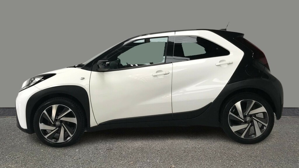 Toyota Aygo X 1.0 Vvt-i Edge White #3