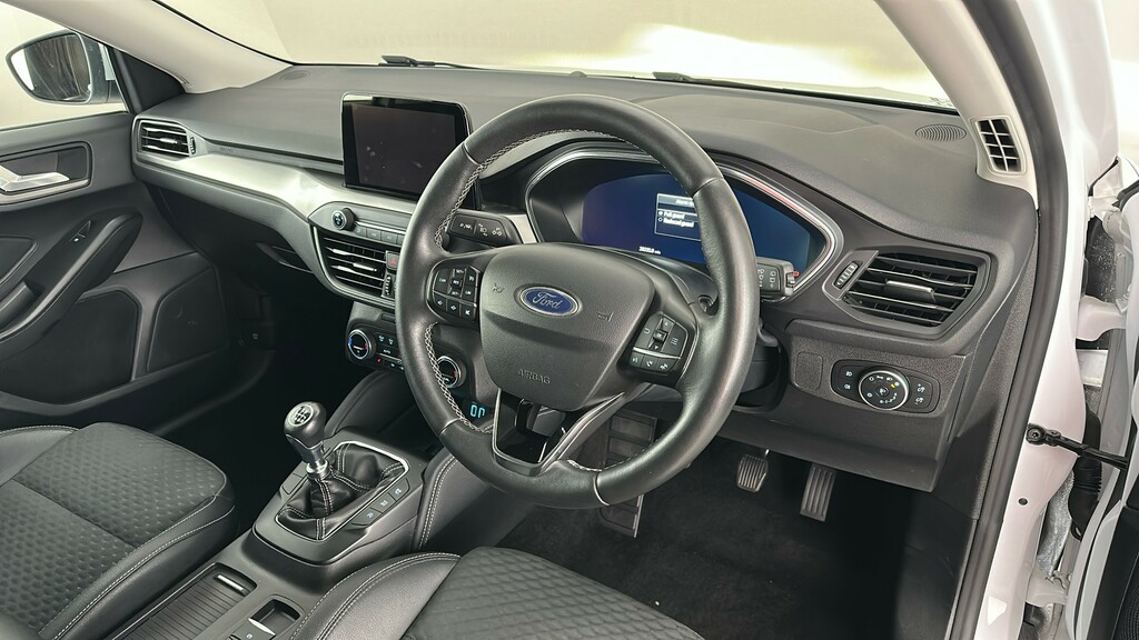 Ford Focus 1.5 Ecoblue 120 Zetec Blue #32