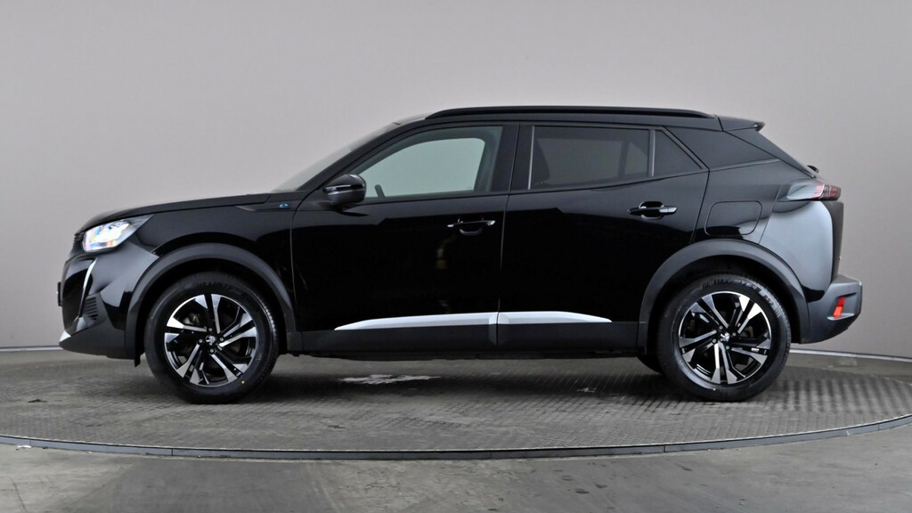 Peugeot e-2008 100Kw Allure Premium 50Kwh Black #3