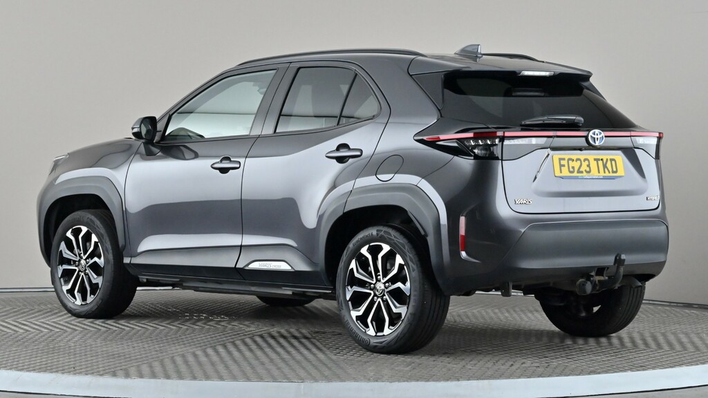 Toyota Yaris Cross 1.5 Hybrid Design Cvt Tech Pack FG23TKD Grey #4