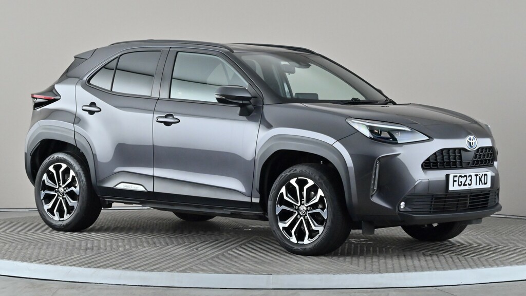Toyota Yaris Cross 1.5 Hybrid Design Cvt Tech Pack Grey