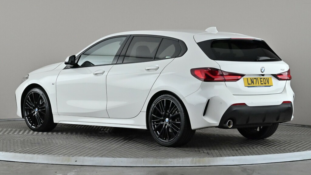 BMW 1 Series 118I 136 M Sport Step White #4