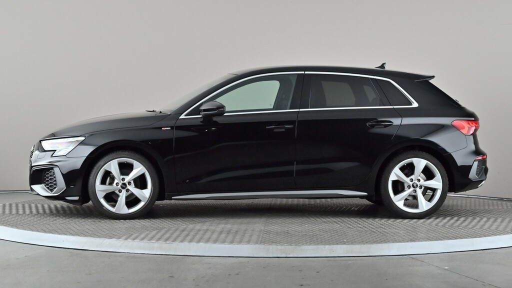 Audi A3 30 Tfsi S Line S Tronic VN23LDF Black #3