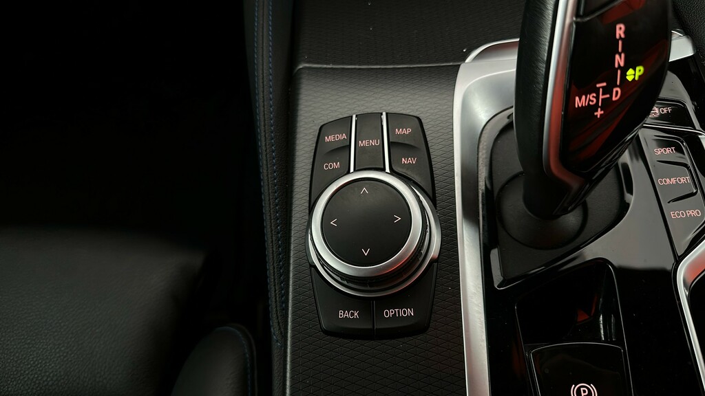 BMW 5 Series 520D Mht Se Step Blue #29